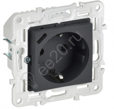 Мех-м розетки 1-м SKANDY с/з защ.шт. USB/C 18Вт титан IEK SK-R14-16-U14-018-K48