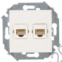 Механизм розетки комп СП 2-м RJ45 кат.5E сл.кость Simon15 1591593-031